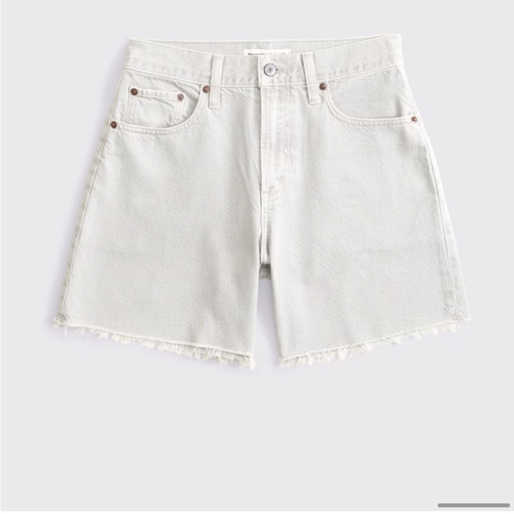 Abercrombie & Fitch high rise loose short